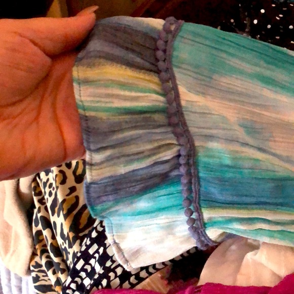 Tunic - Picture 3 of 4